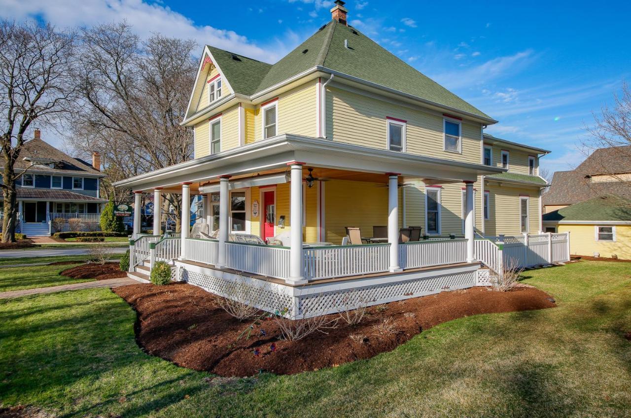 Harrison House Bed & Breakfast 内珀维尔 外观 照片
